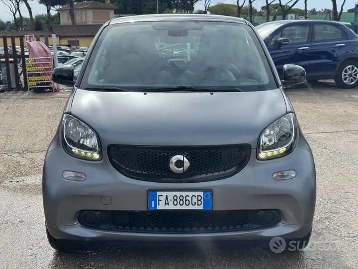 Smart Fortwo 2015 photo 2
