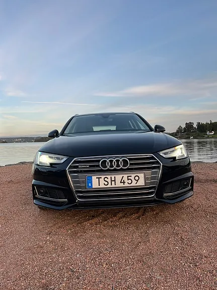 Audi A4 2019 photo 2