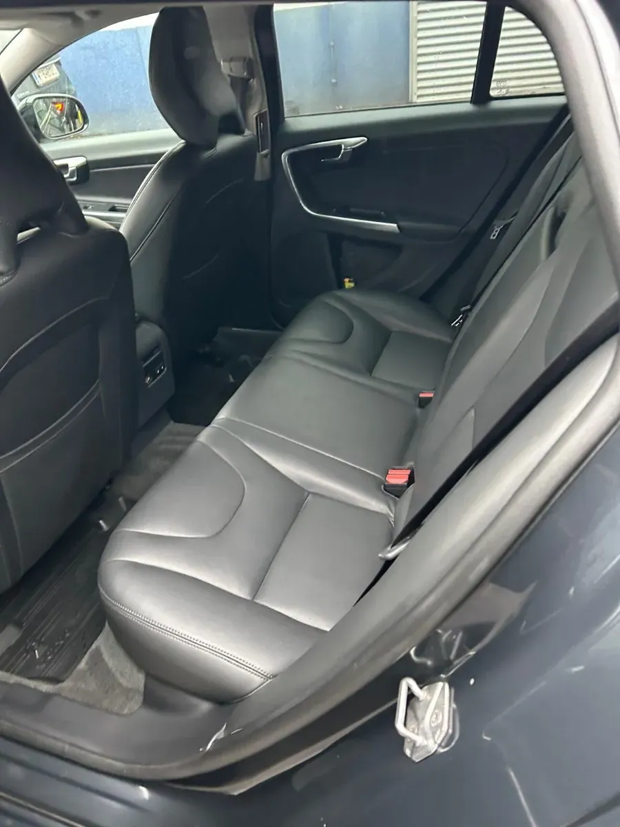 Volvo V60 2017 photo 3