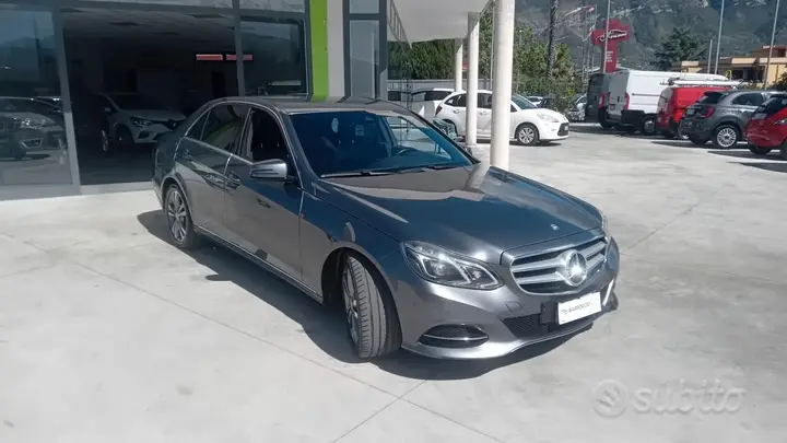 Mercedes-Benz E-Class 2017 photo 4
