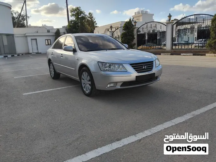 Hyundai Sonata 2009 photo 2