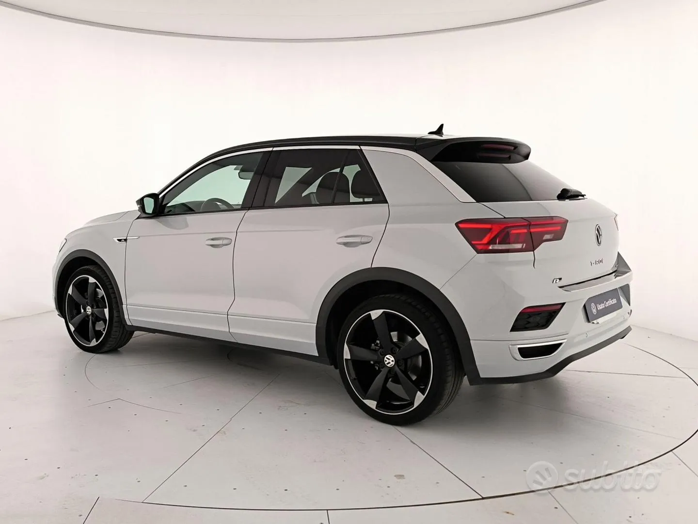 Volkswagen T-Roc 2021 photo 2