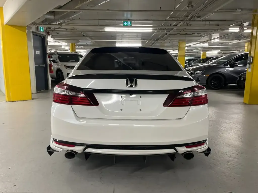 Honda Accord 2017 photo 4