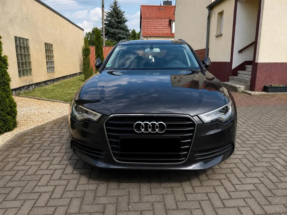 Audi A6 Avant