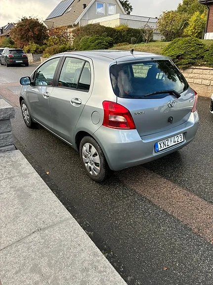 Toyota Yaris 2006 photo 2