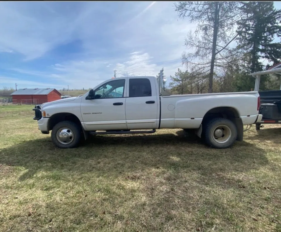 Ram 3500 2004 photo 2