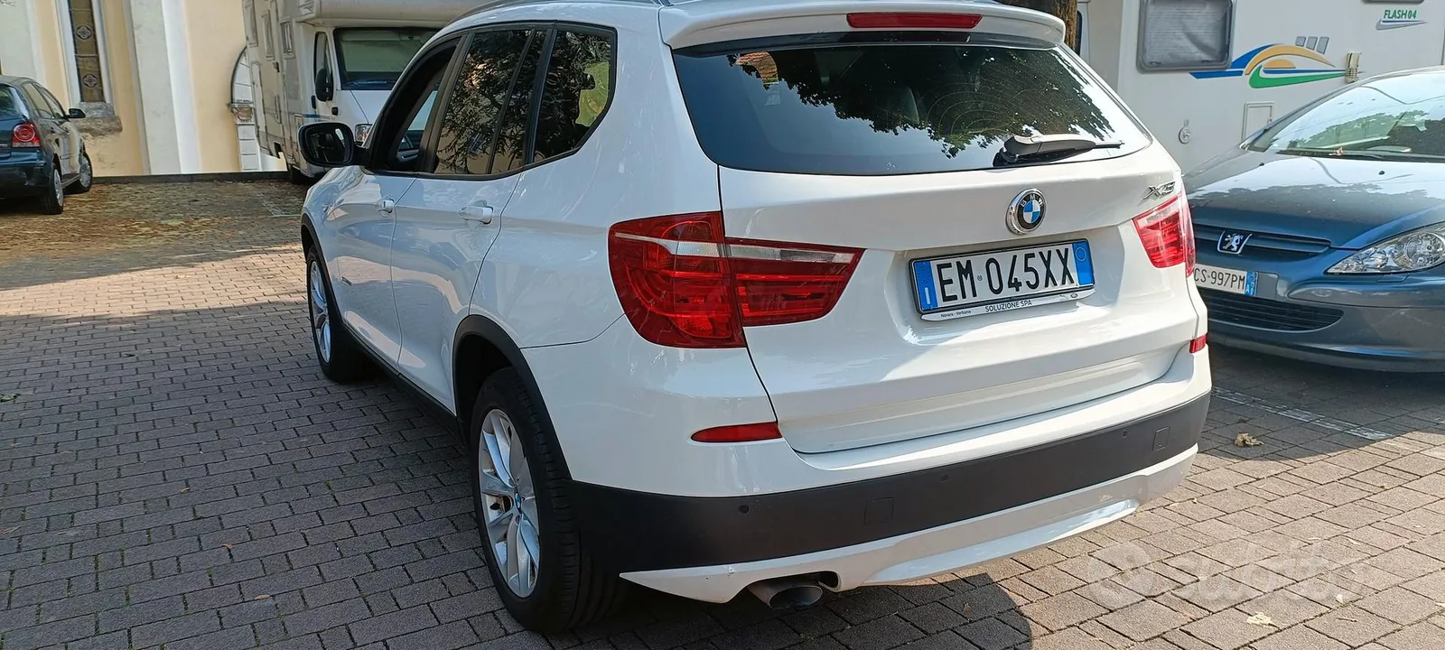 BMW X3 2012 photo 3