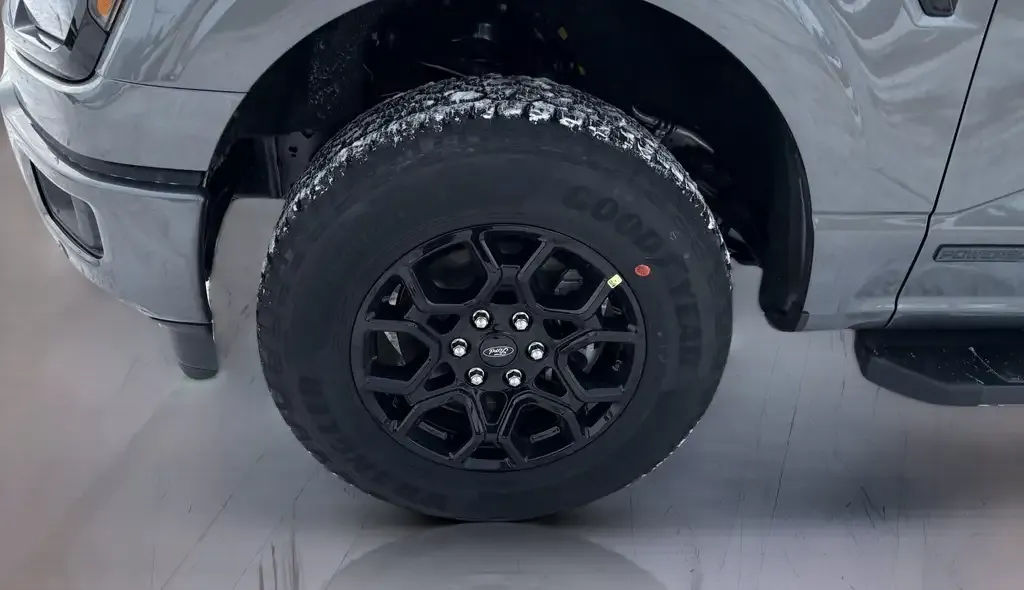 Ford F-150 2026 photo 3