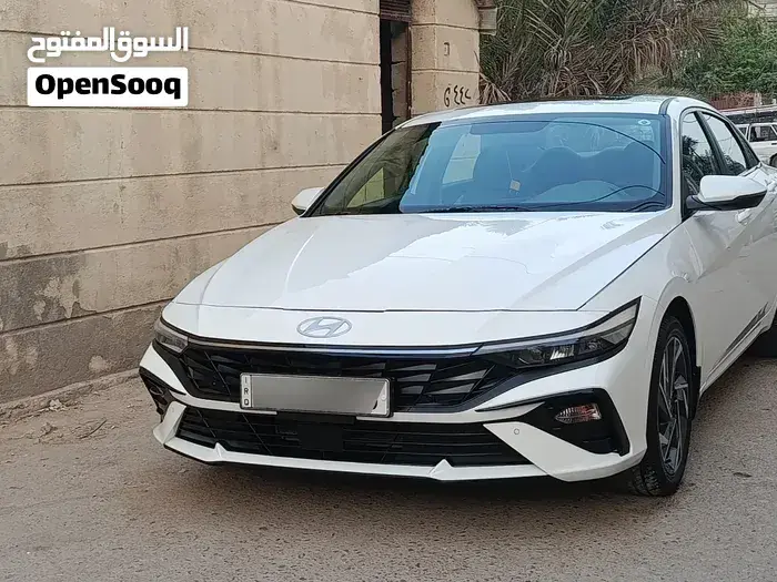 Hyundai Elantra 2024 photo 5