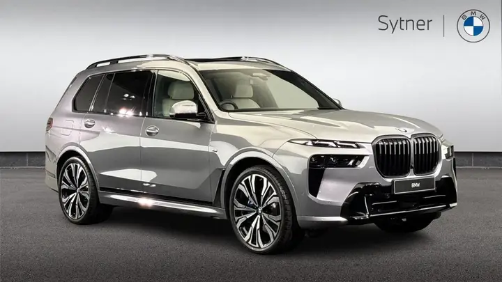 BMW X7