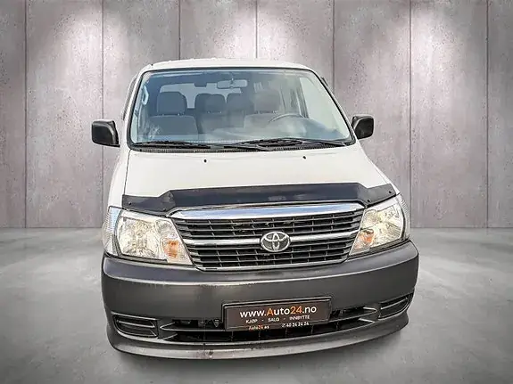 Toyota Hiace 2010 photo 5