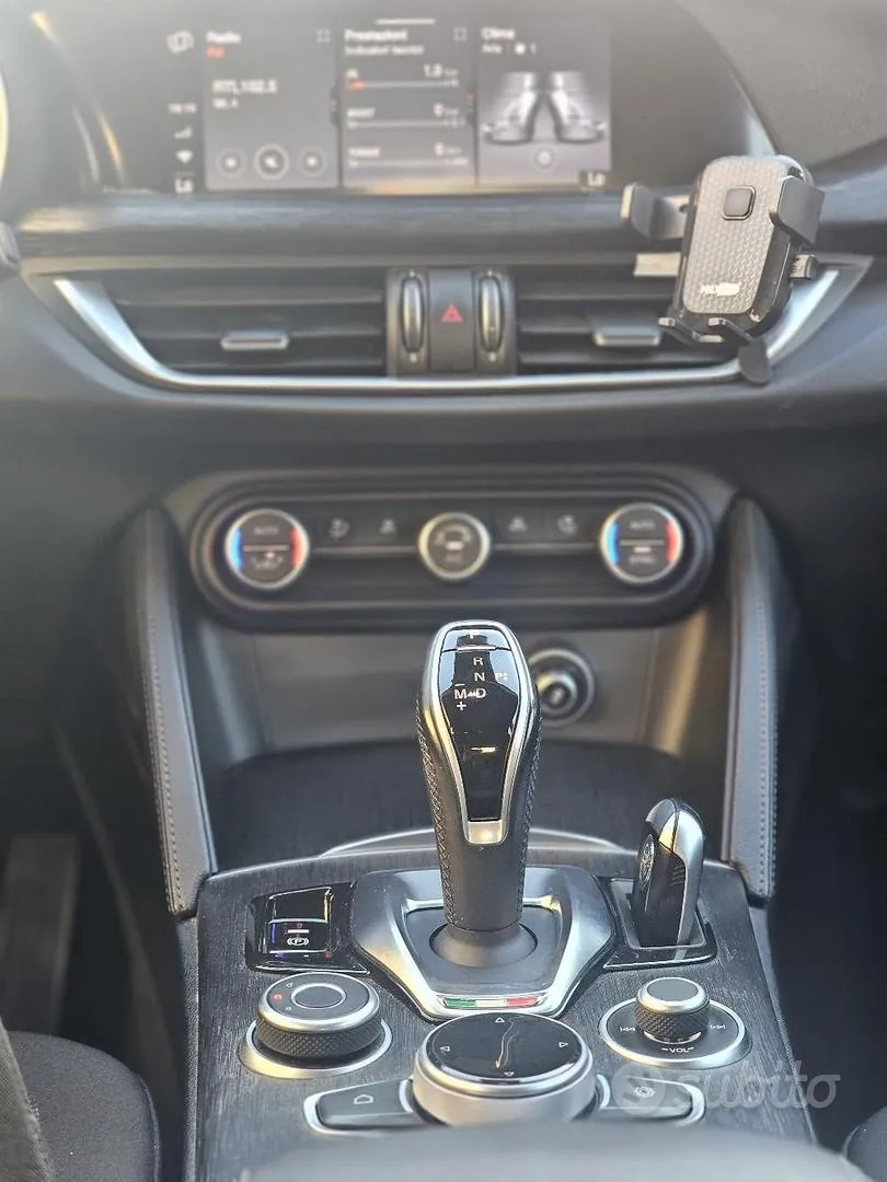 Alfa Romeo Stelvio 2020 photo 5
