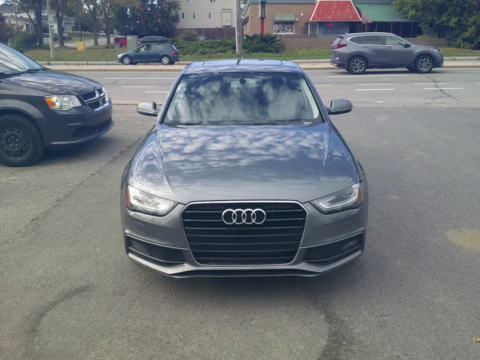 Audi A4 2015 photo 2