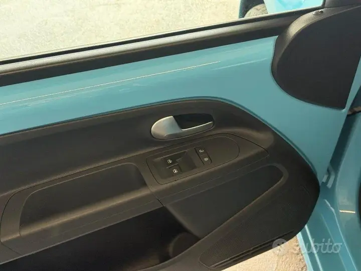 Volkswagen Up 2022 photo 5