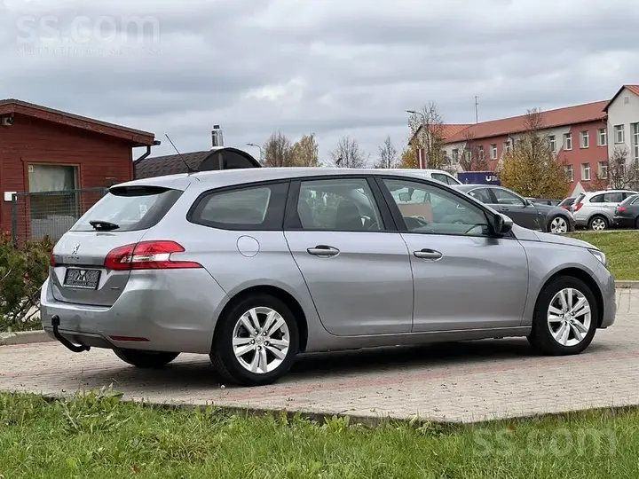 Peugeot 308 2016 photo 3