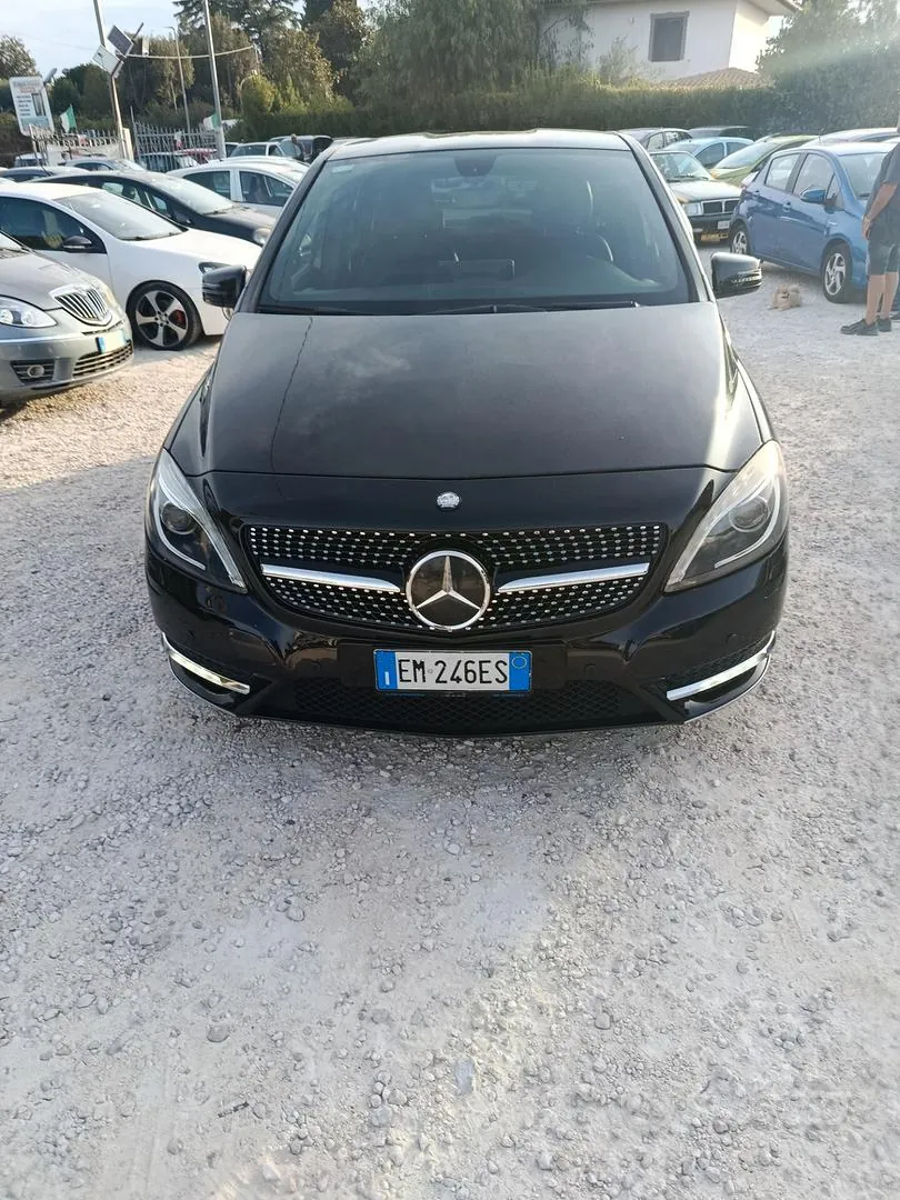 Mercedes-Benz B 200 Cdi 2013 photo 2