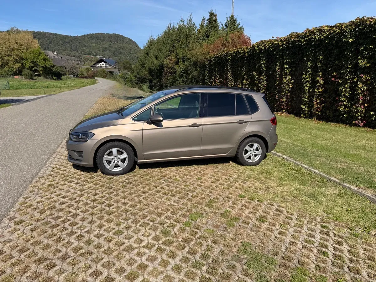 Volkswagen Golf 2014 photo 2