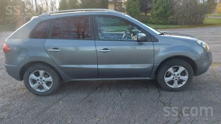 Renault Koleos 2008 photo 2