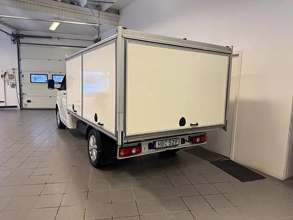 Volkswagen Transporter 2011 photo 2