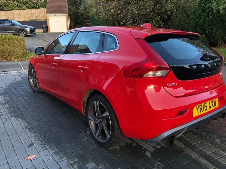 Volvo V40 2015 photo 4