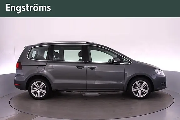 Volkswagen Sharan 2017 photo 2