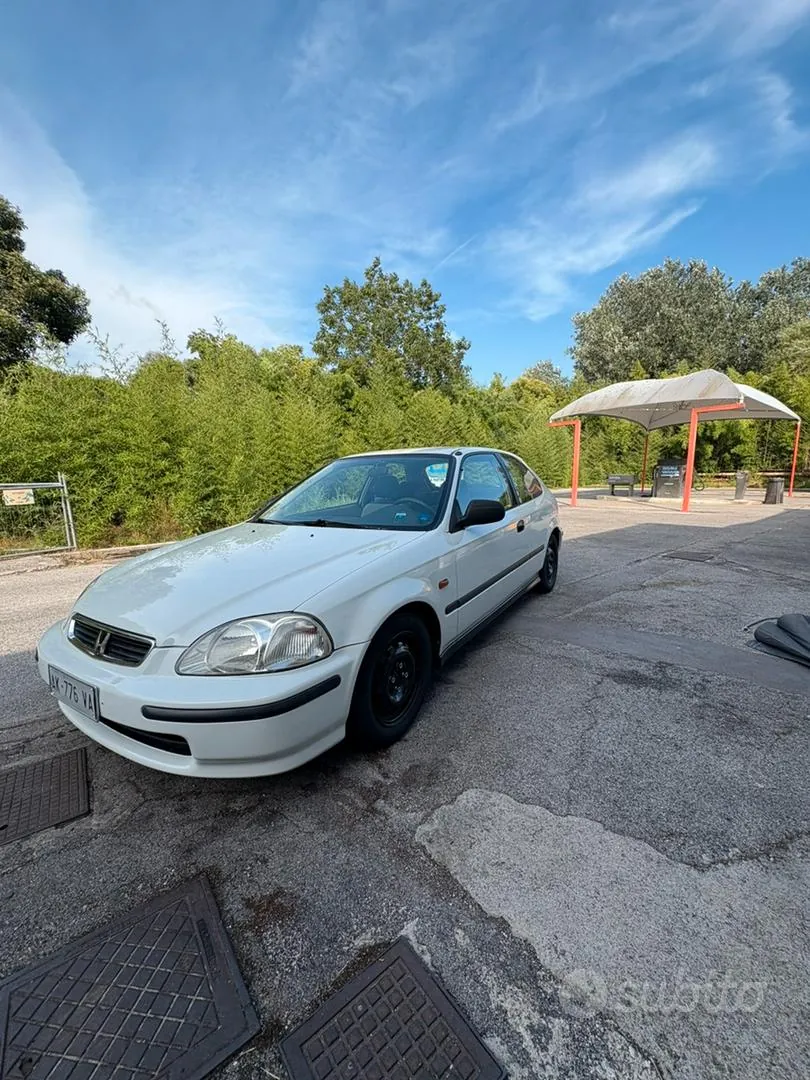 Honda Civic 1996 photo 2