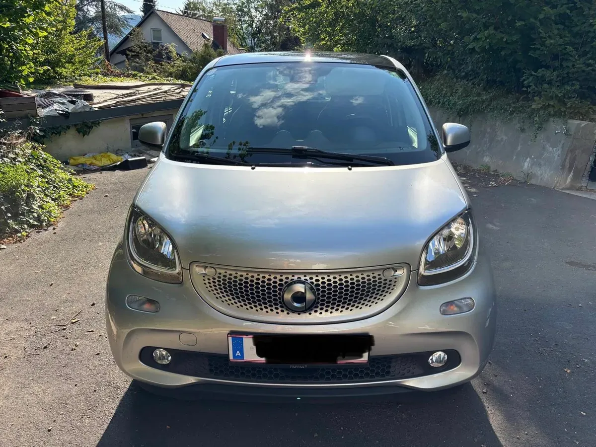 Smart Forfour 2019 photo 3