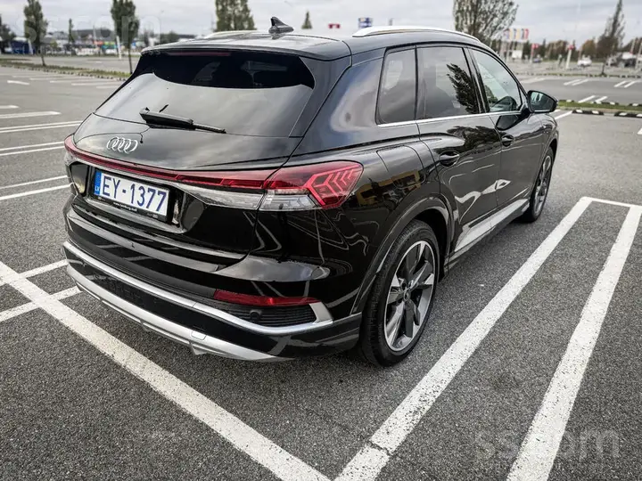 Audi Q4 E-Tron 2022 photo 3