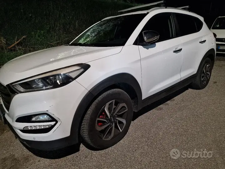 Hyundai Tucson 2015 photo 2