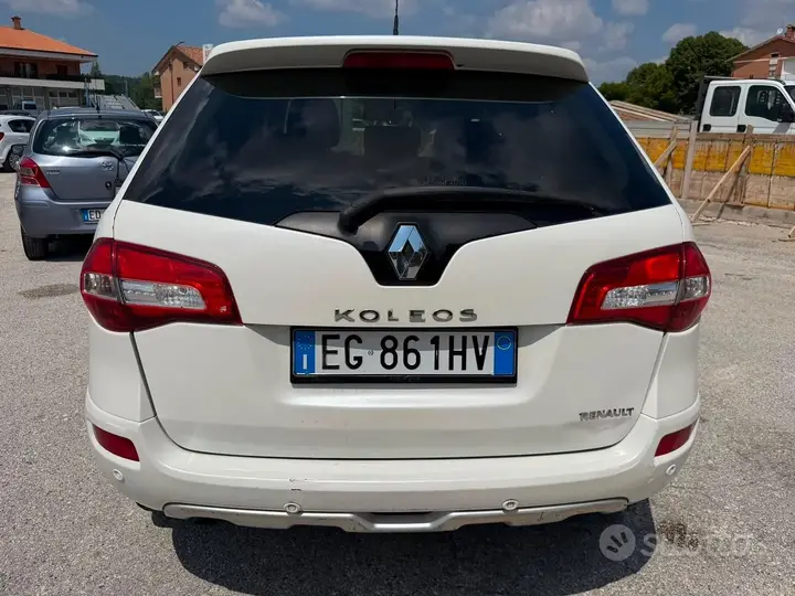 Renault Koleos 2011 photo 5