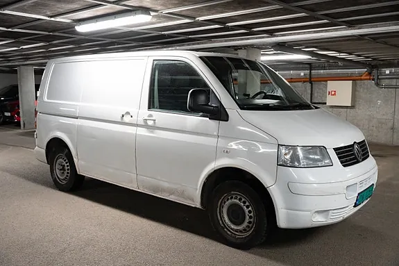 Volkswagen Transporter 2009 photo 2