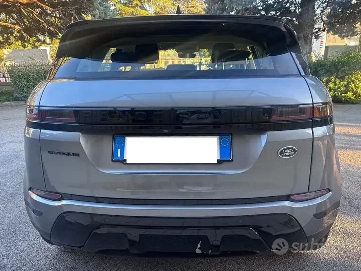 Land Rover Range Rover Evoque 2022 photo 4