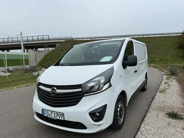 Opel Vivaro B Transporter