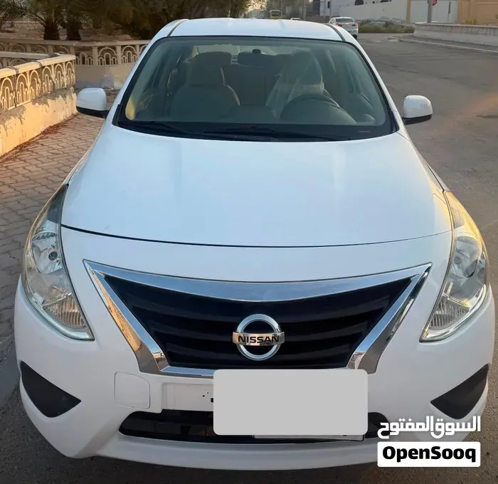 Nissan Sunny 2023 photo 5