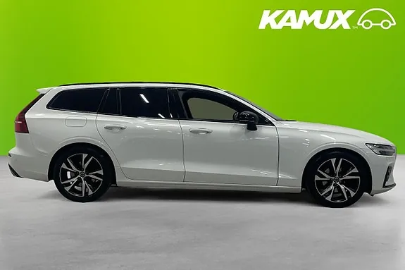 Volvo V60 2019 photo 2