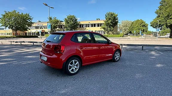 Volkswagen Polo 2012 photo 2