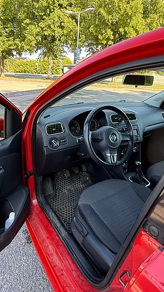 Volkswagen Polo 2012 photo 4