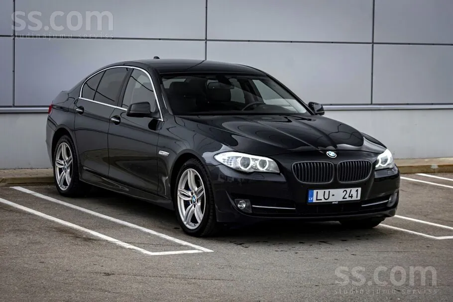 BMW 530D 2010 photo 3