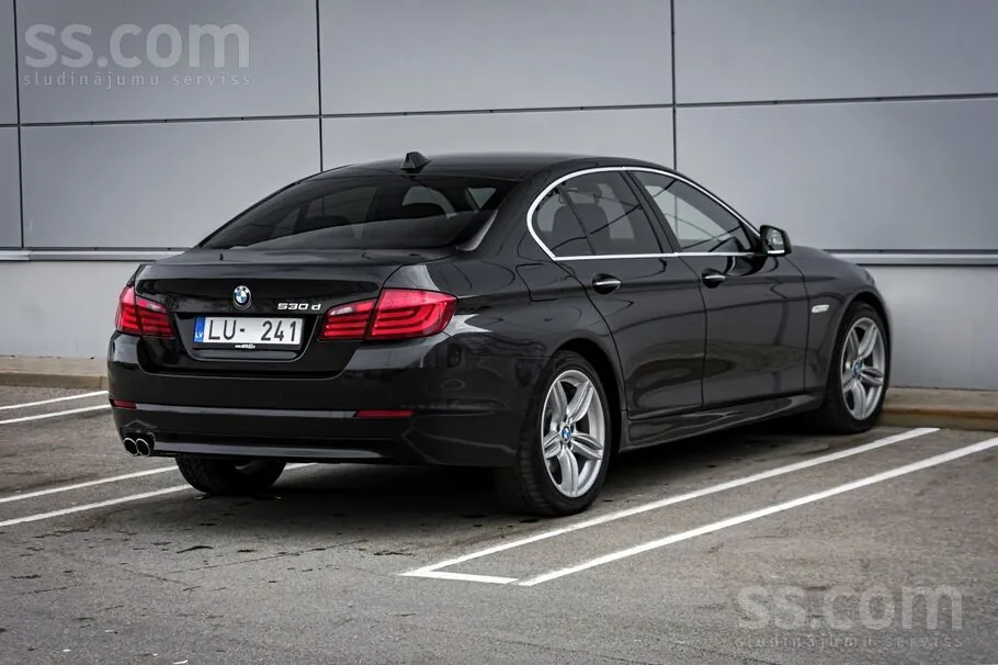 BMW 530D 2010 photo 4