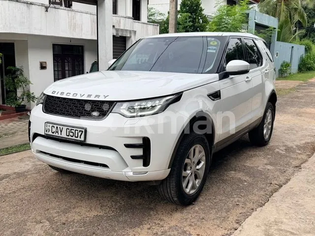 Land Rover Discovery 2017 photo 2