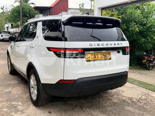 Land Rover Discovery 2017 photo 3