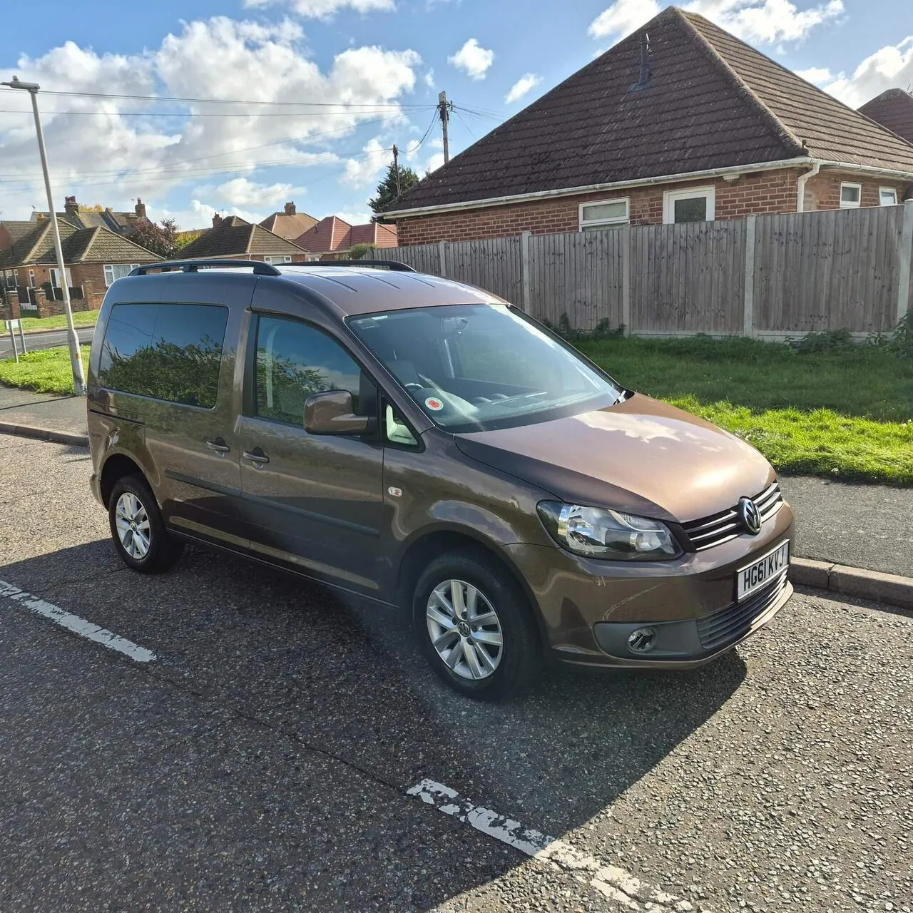 Volkswagen Caddy Life 2011 photo 3