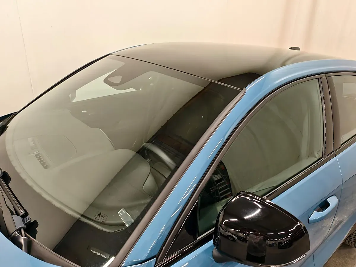 Volvo C40 2022 photo 2