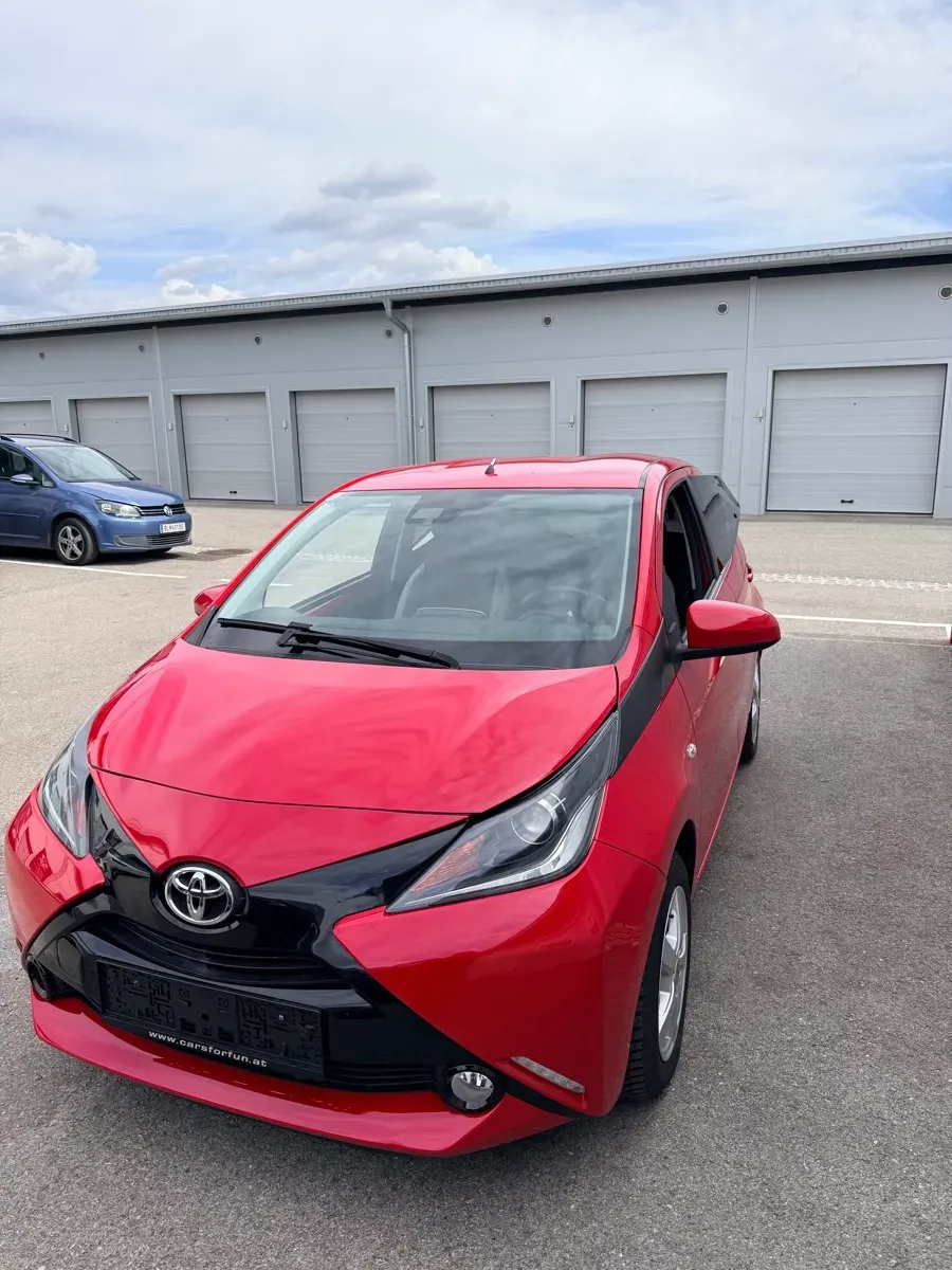 Toyota Aygo 2017 photo 2