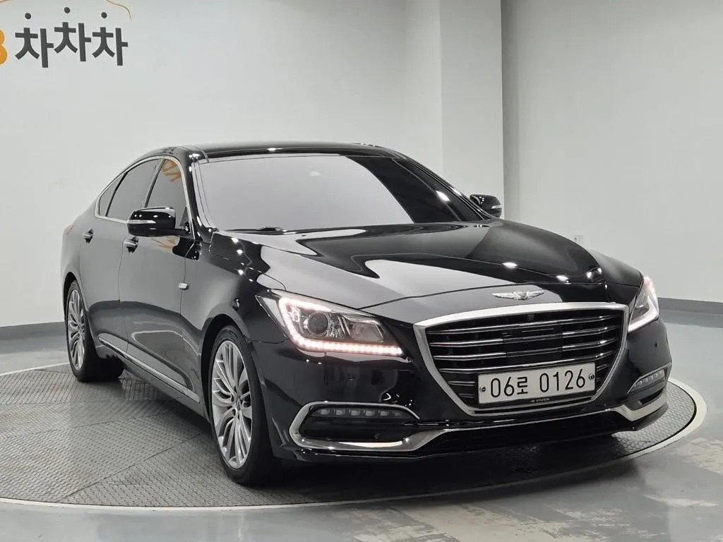Genesis G80 2017 photo 4