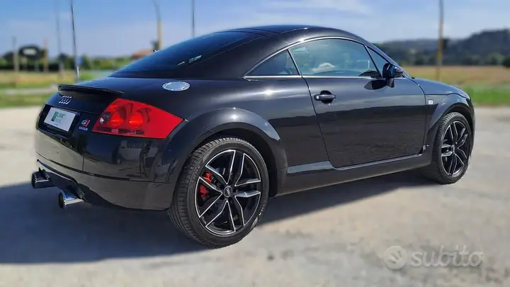 Audi Tt 2001 photo 4