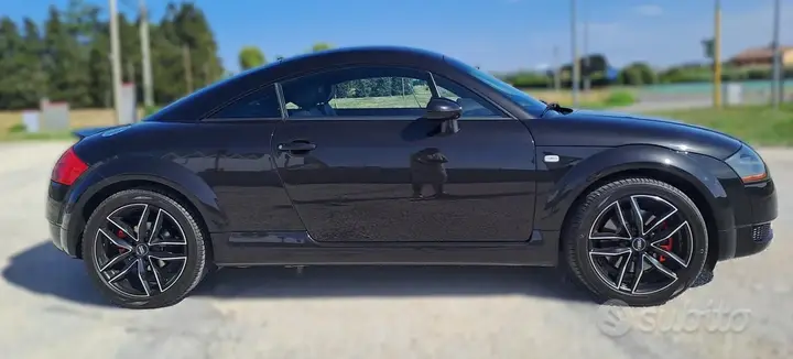 Audi Tt 2001 photo 3
