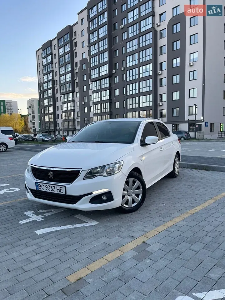 Peugeot 301