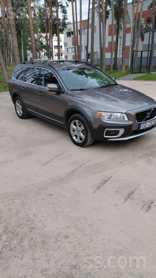 Volvo Xc70 2009 photo 2