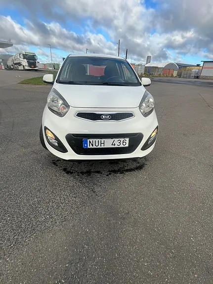 Kia Picanto 2012 photo 2